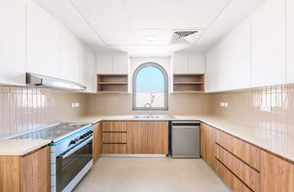 Villa - 3 - 4 for rent in Toledo - Bloom Living - Zayed City (Khalifa City C) - Khalifa City - Abu Dhabi