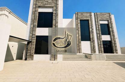 Villa - 5 Bedrooms - 7+ Bathrooms for rent in Nad Al Sheba Villas - Nad Al Sheba 3 - Nad Al Sheba - Dubai