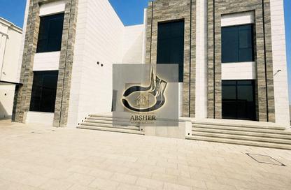 Villa - 5 Bedrooms - 7+ Bathrooms for rent in Nad Al Sheba Villas - Nad Al Sheba 3 - Nad Al Sheba - Dubai
