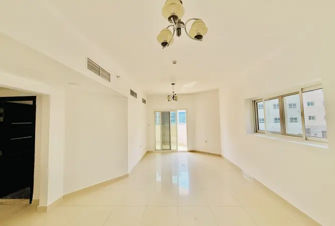 163699963 - Property Image 2