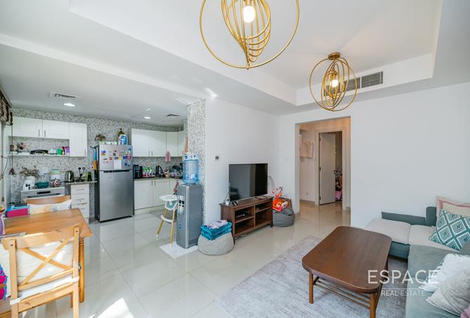 16050422 - Property Image 2