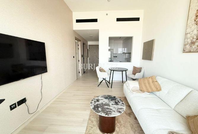 81122709 - Property Image 2