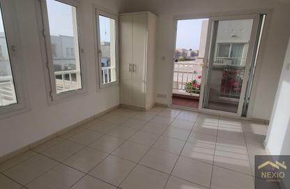 Villa - 2 Bedrooms - 3 Bathrooms for rent in Springs 15 - The Springs - Dubai