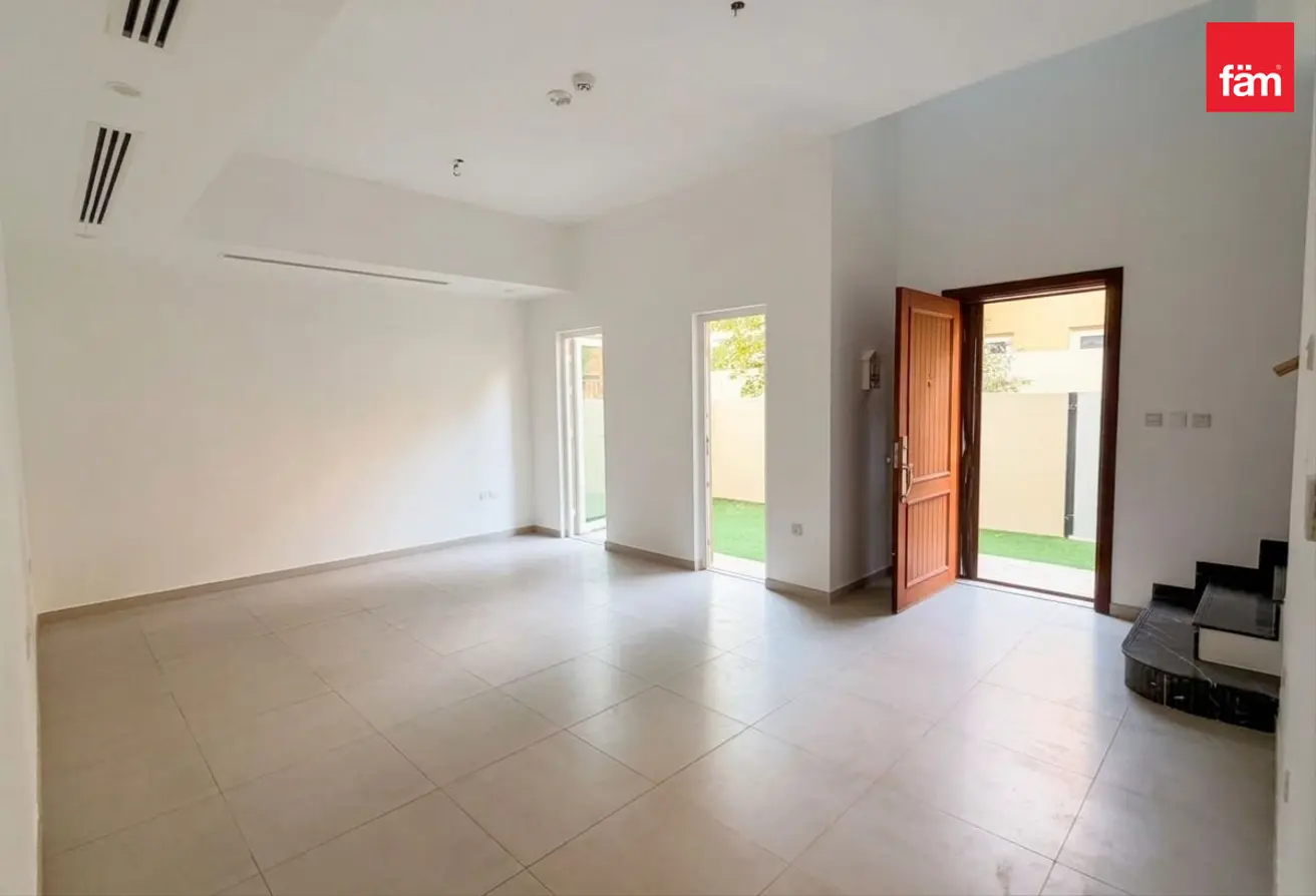 162315440 - Property Main Image