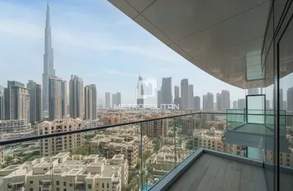 Apartment - 2 Bedrooms - 3 Bathrooms for sale in Imperial Avenue - Downtown Dubai - Dubai