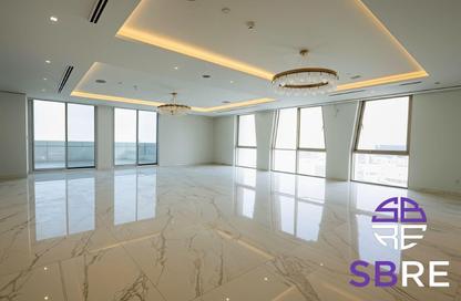 Apartment - 4 Bedrooms - 4 Bathrooms for sale in Emaar Tower B - Emaar Towers - Deira - Dubai