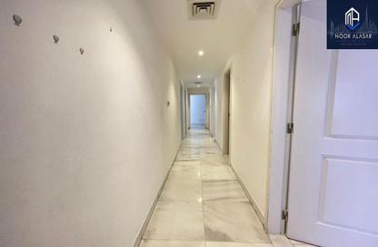 Apartment - 3 - 4 for rent in Ghaya Residence - Sheikh Zayed Road - Dubai