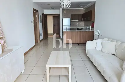 Apartment - 1 Bedroom - 2 Bathrooms for rent in Sulafa Tower - Dubai Marina - Dubai