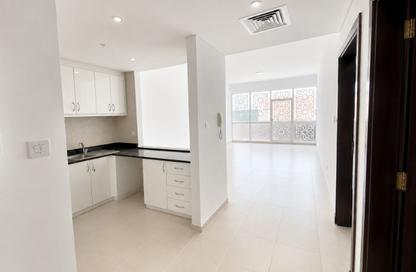 Apartment - 1 Bedroom - 2 Bathrooms for rent in Building 19 - Zen Cluster - Discovery Gardens - Dubai Apartment - 1 Bedroom - 2 Bathrooms for rent in Building 19 - Zen Cluster - Discovery Gardens - Dubai