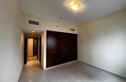 Apartment - 2 Bedrooms - 4 Bathrooms for rent in Al Ghazal Tower - Al Khan Lagoon - Al Khan - Sharjah