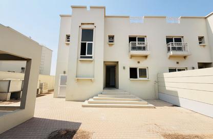 Villa - 3 - 4 for rent in Oasis Villas - Barashi - Al Badie - Sharjah Villa - 3 - 4 for rent in Oasis Villas - Barashi - Al Badie - Sharjah