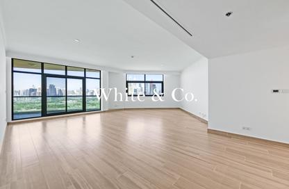Apartment - 3 Bedrooms - 2 Bathrooms for rent in The Links East Tower - The Links - The Views - Dubai