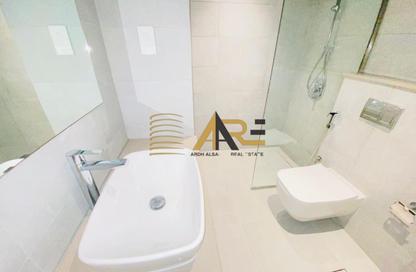 Apartment - 1 Bedroom - 2 Bathrooms for rent in East Village - Aljada - Sharjah