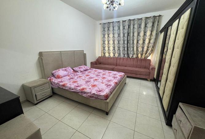 81122935 - Property Image 2