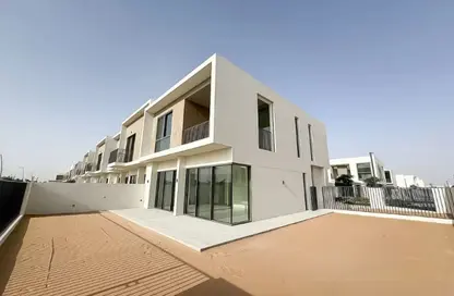 Villa - 4 Bedrooms - 5 Bathrooms for sale in Orania - The Valley - Dubai