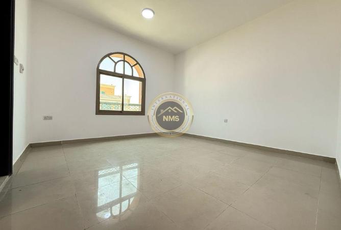 136079444 - Property Image 3