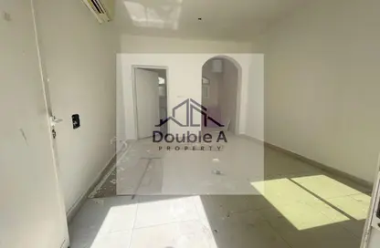 شقة - 1 حمام للايجار في مدينة محمد بن زايد - أبوظبي