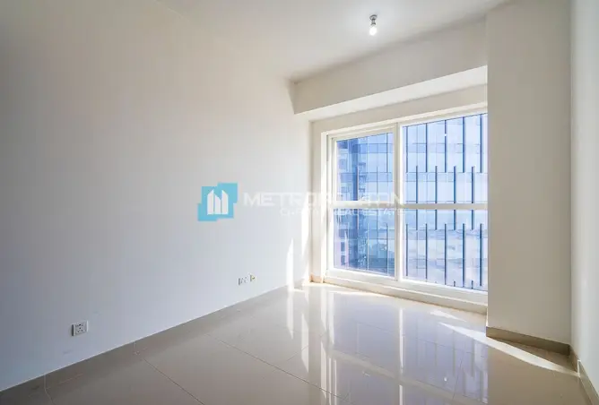 148627311 - Property Image 2