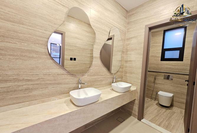 125639335 - Property Image 3