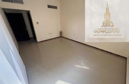 شقة - 1 - 2 للايجار في فلل الروضة 2 - الروضة 2 - الروضة - عجمان