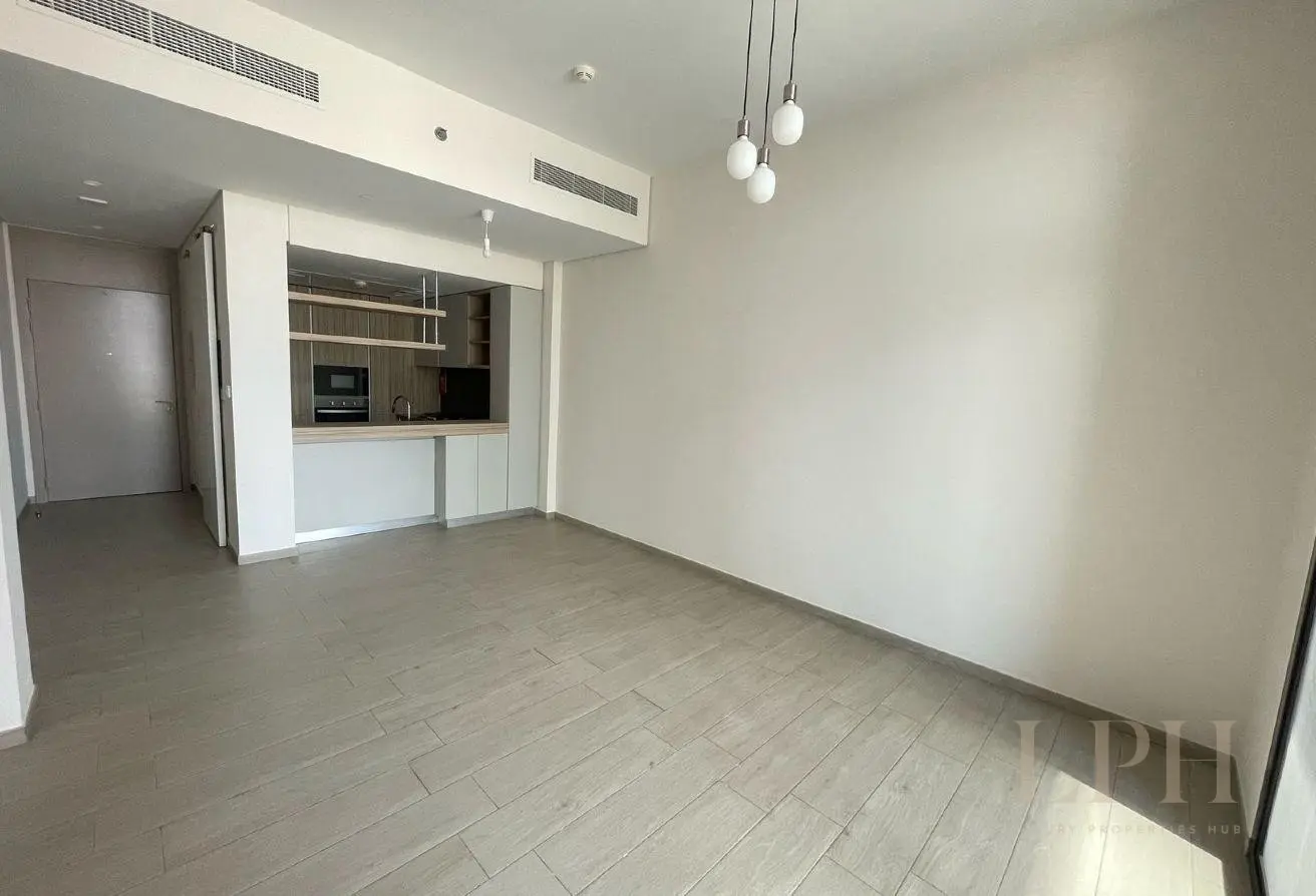 152868396 - Property Main Image