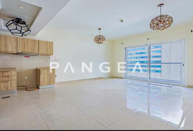 66327943 - Property Main Image