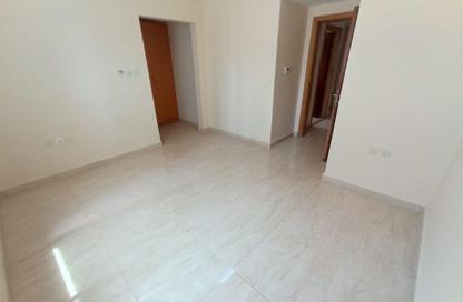 Apartment - 1 Bedroom - 2 Bathrooms for rent in Thuraya Al Majaz Building - Al Majaz 3 - Al Majaz - Sharjah