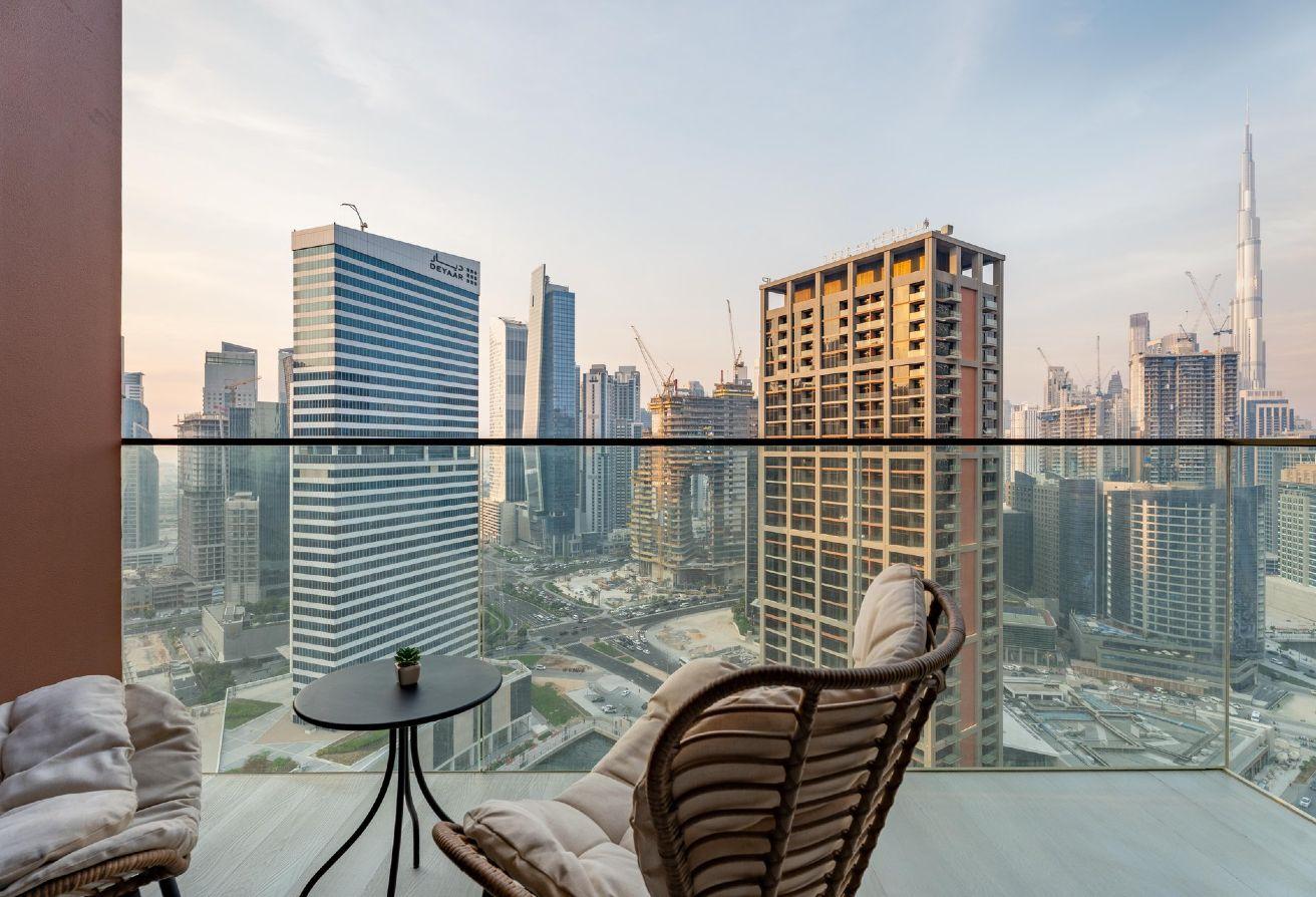 Studio | Canal View & Burj Khalifa photo 13