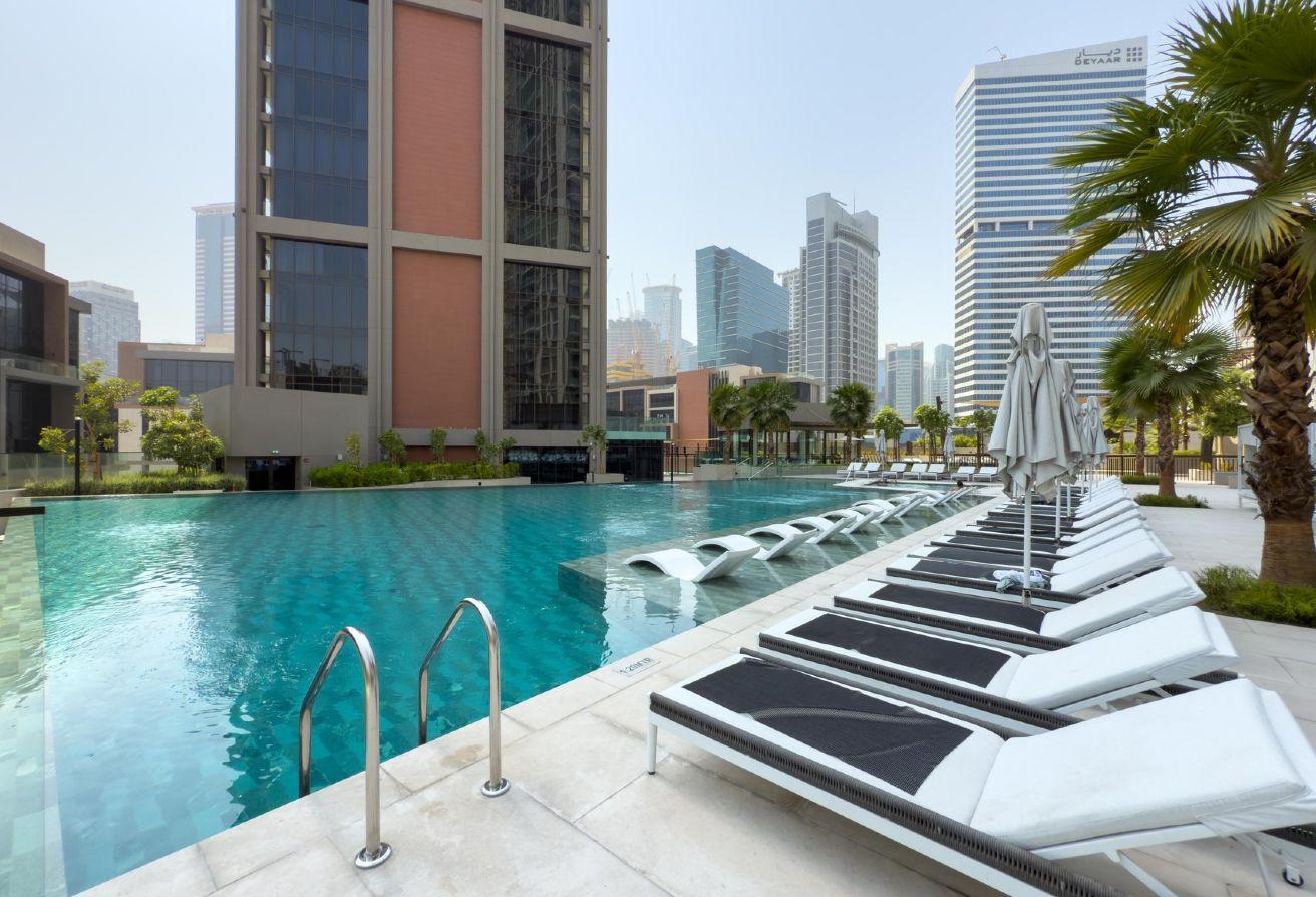 Studio | Canal View & Burj Khalifa photo 25