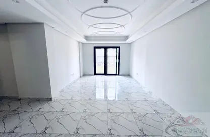 شقة - 3 غرف نوم - 3 حمامات للايجار في بناية مويليح 3 - مويلح - الشارقة