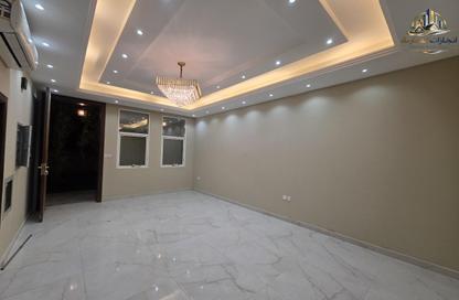 Villa - 5 Bedrooms - 7 Bathrooms for sale in Al Yasmeen 1 - Al Yasmeen - Ajman