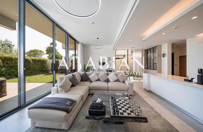 Villa - 4 - 5 for sale in District One Phase III - District One - Mohammed Bin Rashid City - Dubai