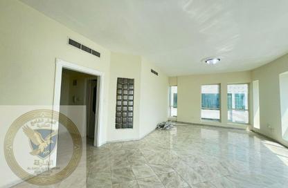 Apartment - 3 Bedrooms - 4 Bathrooms for rent in Babel Towers - Al Majaz 3 - Al Majaz - Sharjah Apartment - 3 Bedrooms - 4 Bathrooms for rent in Babel Towers - Al Majaz 3 - Al Majaz - Sharjah