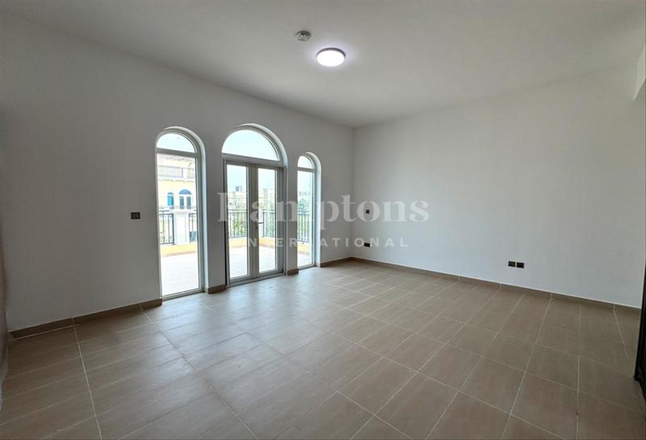 Exclusive | Private Pool | Corner Plot photo 6