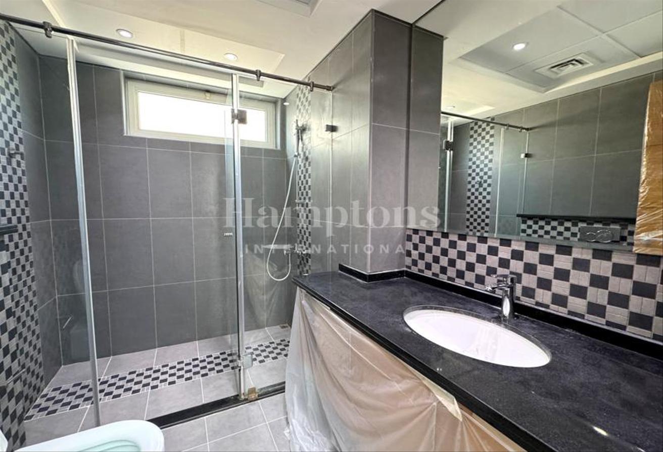 Exclusive | Private Pool | Corner Plot photo 9