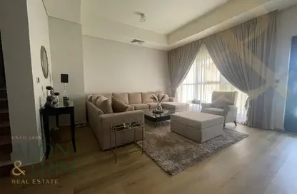 فيلا - 4 غرف نوم - 4 حمامات للايجار في بارك فيللا - الضاحية 10 - قرية جميرا الدائرية - دبي