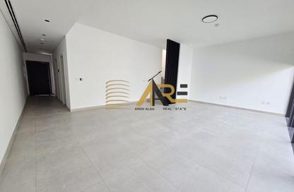 Townhouse - 3 - 4 for rent in Robinia - Masaar - Tilal City - Sharjah