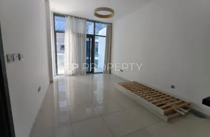 شقة - غرفة نوم - 2 حمامات للايجار في مساكن دزير - ديستريكت 17 - قرية جميرا الدائرية - دبي