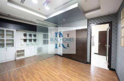 Office Space - Studio - 1 for rent in Palace Tower 1 - Palace Towers - Dubai Silicon Oasis - Dubai