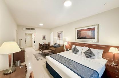 Apartment - Studio - 1 Bathroom for rent in Golden Sands 3 Hotel Apartments - Al Mankhool - Bur Dubai - Dubai