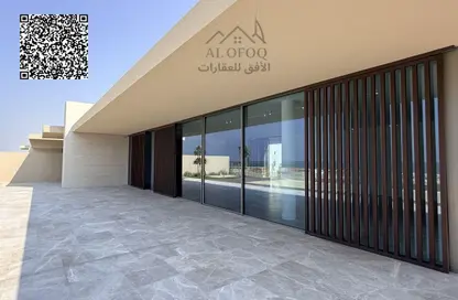 Villa - 5 Bedrooms - 7 Bathrooms for sale in Sea Glints Mansions - Al Zorah - Ajman