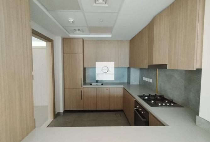 82815229 - Property Image 2