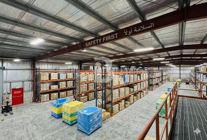 82787000 - Property Image 3