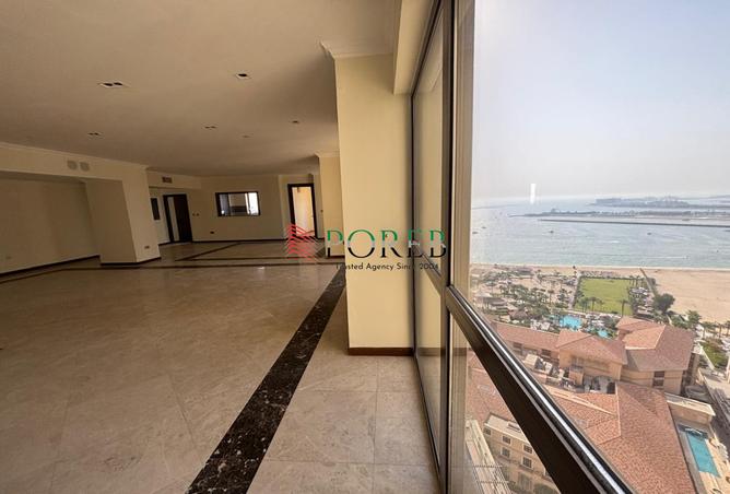 135167006 - Property Image 2