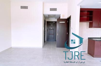 Apartment - Studio - 1 for rent in Building 85 - Mediterranean Cluster - Discovery Gardens - Dubai