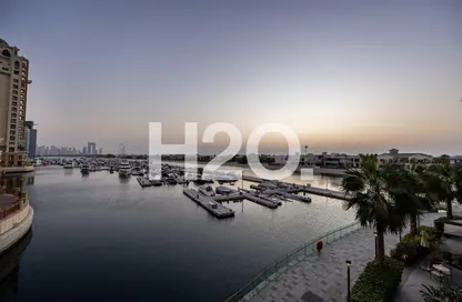 Apartment - Studio - 1 Bathroom for rent in Palm Views West - Palm Views - Palm Jumeirah - Dubai