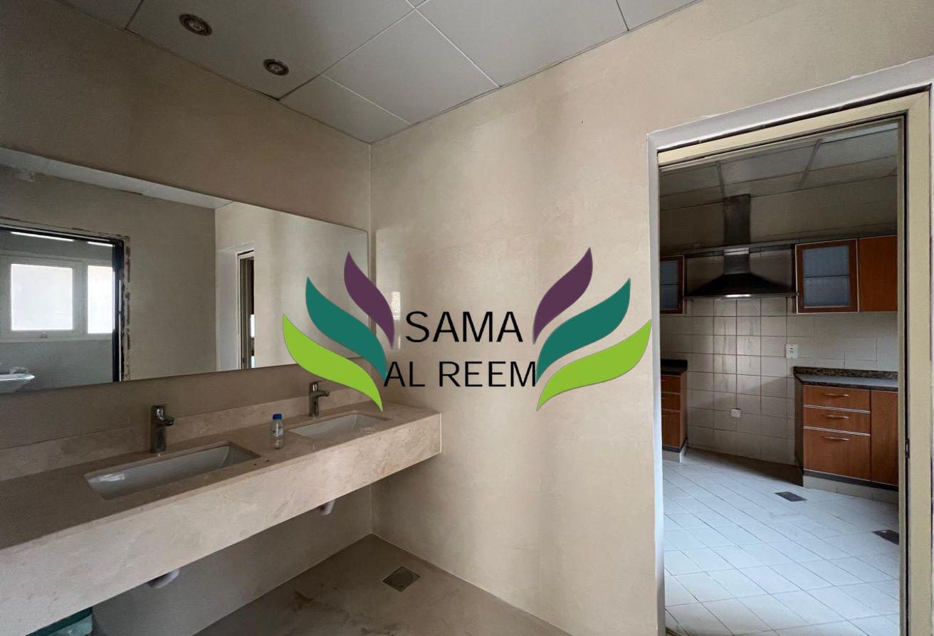 5 Bed+Maid | Jumeirah | Near Canal | Private Pool photo 9