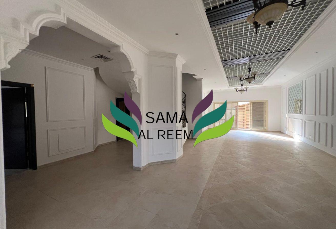 5 Bed+Maid | Jumeirah | Near Canal | Private Pool photo 7