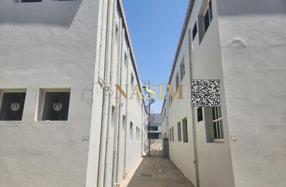 مجمع سكني - 8 غرف نوم - 8 حمامات للايجار في الجرف الصناعية 1 - الجرف الصناعية - عجمان