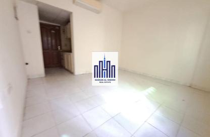 Apartment - Studio - 1 Bathroom for rent in Muwaileh 29 Building - Muwaileh - Sharjah